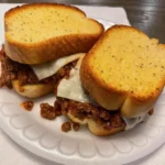 sloppy joe on garlic bread